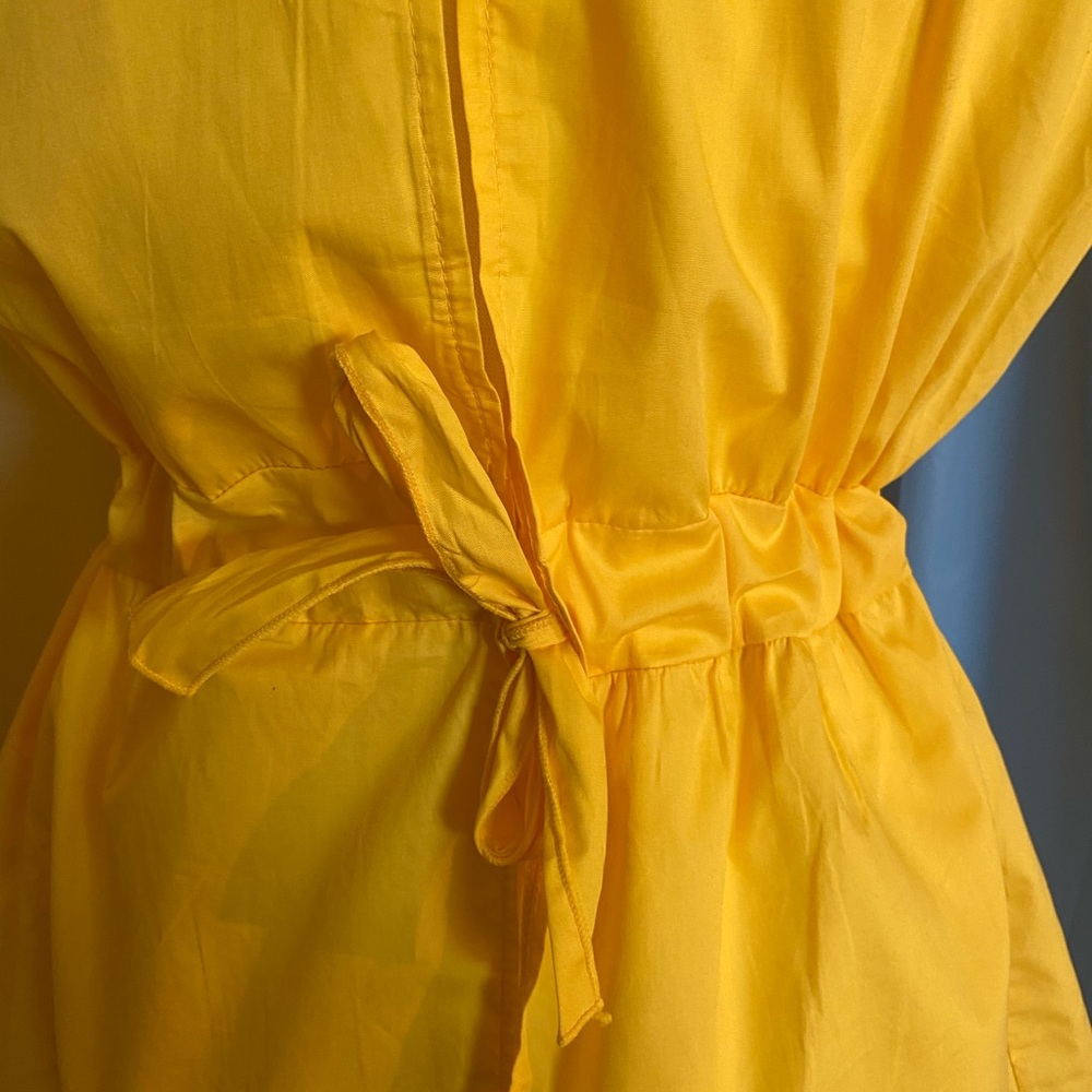 Yellow Top - Picture 8 of 8